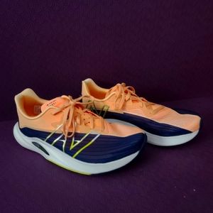 New Balance Rebel V2